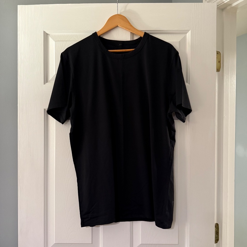 Men Lululemon T-Shirt Black XL